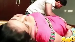 South Indian mallu aunty has romance with husband’s brother