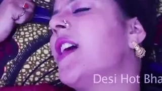 Bengali Bhabhi Ke sath devar ne zabajsti