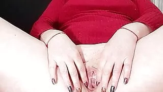 Brunette Fucks Sweet Pussy With A Big Dildo