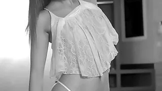 Vanishing Vanilla in Monochrome 3219