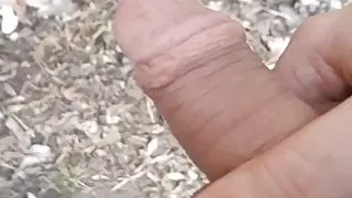 German Teen takes a piss in the garden