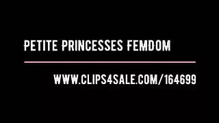 Gamer Girl Uses Chair Slave While Playing - Facesitting