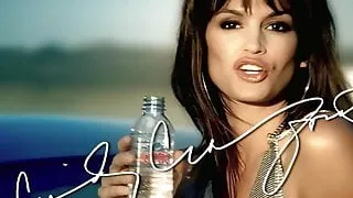 Cindy Crawford - Arctic Water