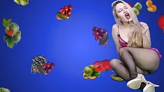 My fishnets make you gay!