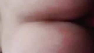 Japanese young BBW masturbates