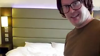 Leeds guys sperm milf’s face getting sucked