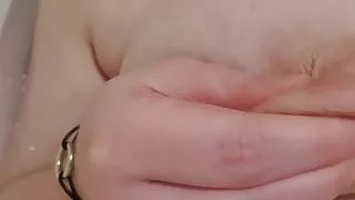 Hey, Meli is back daddy... please fuck me in my bath