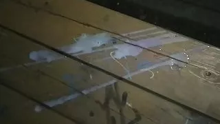 Mega Cumshot auf die Parkbank in der Nacht