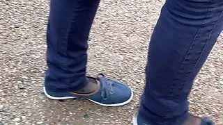 Walk in Skinny Jeans and Nylon 2