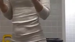 White Girl bppty Clap