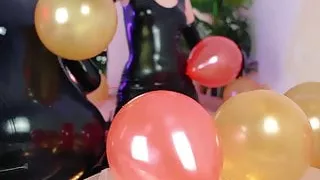 Air Balloons Looney Fetish