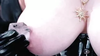 Ice Cube Play – Natural Big Boobs and Fur