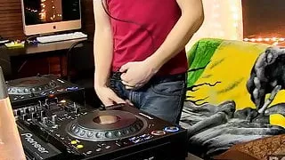 Dj Andy Kay In The House