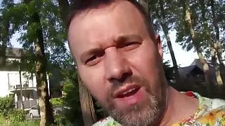 Lana, die rosahaarige Teen BBW im Bums Bus verarbeitet....