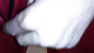 sammiecrossed pinkeln im roten Catsuit