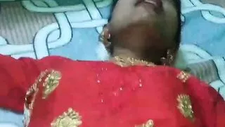 Newly married hot wife fucked in suhagraat