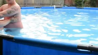 Having Fun in the Swimming Pool with BBW