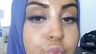 Italian hijab 3