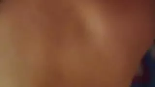 Mi novia se da dedo arrecha