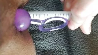 She injects toy and piss in my sissy ass
