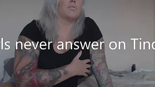 BBW strips naked and fucks on webcam