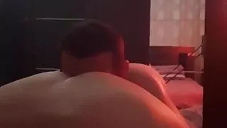 eda amcigini yalatiyor