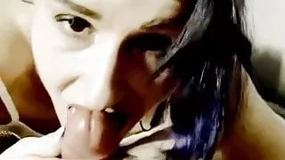 Wifey gives me head before good fuck