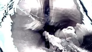 Dominatrix Mistress April - Pee Drainage