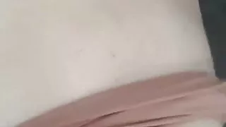 biri sikiyor digeri agzina veriyor