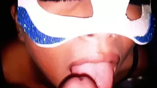 Mucho semen en su boca por mamar muy rico la verga