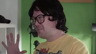 Yorkshire guy sperms Brit in glasses