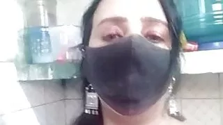 Tanvii Queen – big boobs show