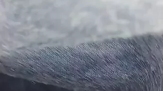 Cousine lässt mich auf ihr Sperma spritzen