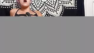 DOEGIRLS - Sexy US Babe Indica Monroe Plays With Toys On Cam