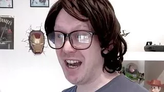 Yorkshire geek cum sprays Brit babe’s face