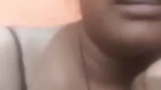 Mysore aunty showing boobs