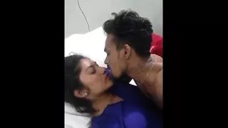 Bengali Couple’s first time sex in OYO