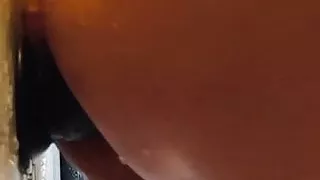 Schwarzer Dildo Schwanz im fetten molligen Arsch