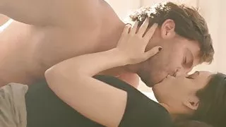 Babe gets pussy creampied after riding