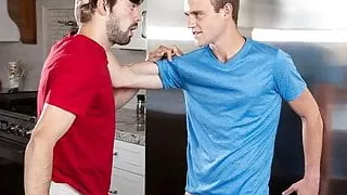 NextDoorTaboo - Julian heftig gefickt von Schwager