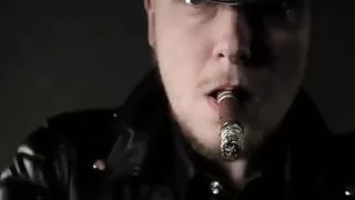 Gloves and Smoker in leather