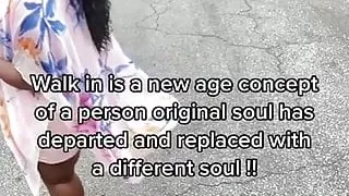 Sexy Ebony MILF with Bootylicious walk