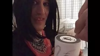 Lea ist eine Hure für zwei Euro