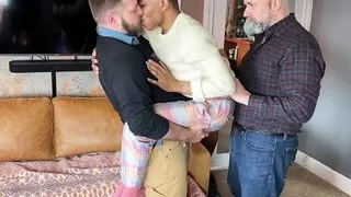 Bears share a cute dancer on his birthday