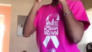 Women Giving You an Eyeful-2