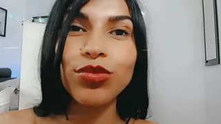 Turn Around and Spread: Melaniee 018