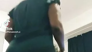 Une bonne milf salope