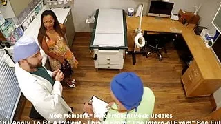 intern gets blowjob  from patient when doctor tampa leaves exam room