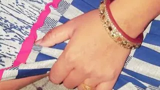 Indian sex Desi girl bhabhi  ko pata karke raat ko chudai ki