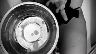 amatoriale italiano cum on face and pissing moglie beve